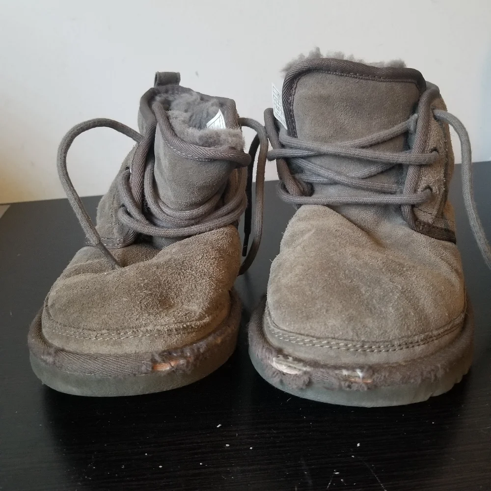 UGG 3236 Men's Neumel Boot - Gray, US 6